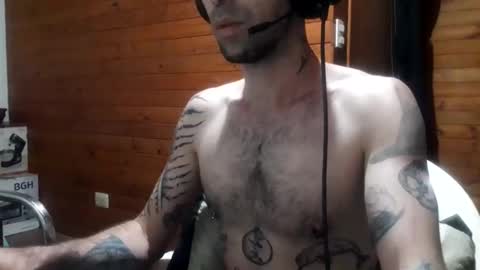 Yuumi online show from December 5, 5:16 am