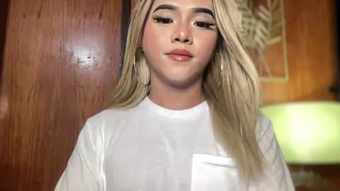 Miss Cali online show from July 12, 4:53 pm
