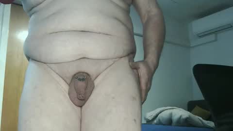 yxcvb1966 online show from March 15, 12:11 pm