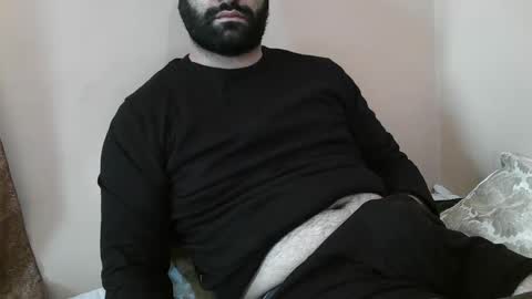 Snapshot of yxxtxxdentyk chatting on December 24, 6:11 am Bi BearXXX online show from December 24, 6:11 am