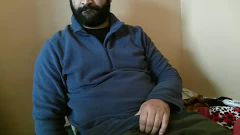 Snapshot of yxxtxxdentyk chatting on December 30, 5:37 am Bi BearXXX online show from December 30, 5:37 am