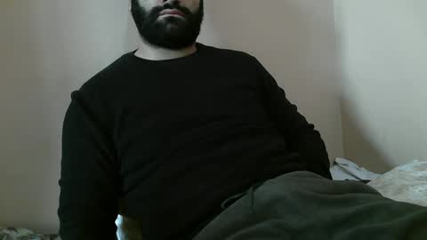 Snapshot of yxxtxxdentyk chatting on December 31, 5:11 am Bi BearXXX online show from December 31, 5:11 am