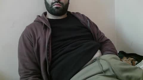 Snapshot of yxxtxxdentyk chatting on February 24, 5:22 am Bi BearXXX online show from February 24, 5:22 am