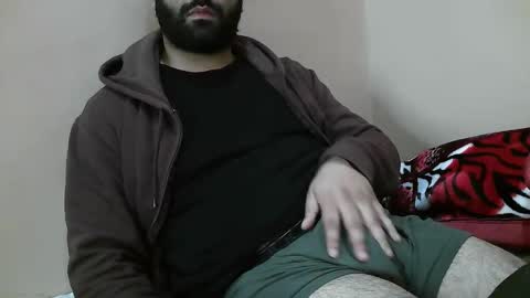 Snapshot of yxxtxxdentyk chatting on March 10, 8:59 am Bi BearXXX online show from March 10, 8:59 am