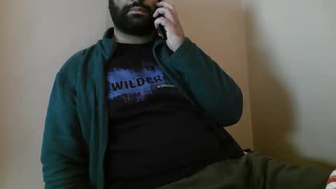 Snapshot of yxxtxxdentyk chatting on December 5, 5:38 am Bi BearXXX online show from December 5, 5:38 am