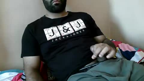 Bi BearXXX online show from August 10, 5:00 am