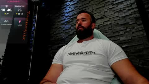 Snapshot of yy_david_yy chatting on May 8, 7:30 pm David online show from May 8, 7:30 pm