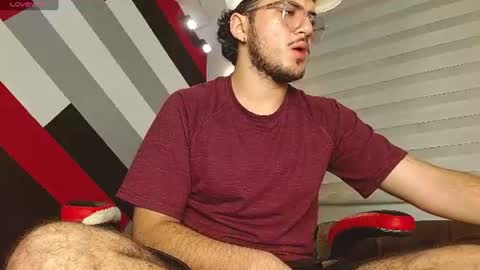 Snapshot of zac_golden chatting on July 17, 11:28 am Zack online show from July 17, 11:28 am