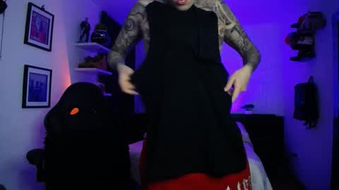 zac_muller1 online show from March 16, 4:07 am