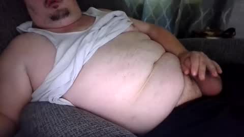zach93_ online show from June 12, 1:32 pm