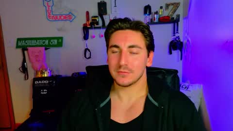 Snapshot of zach_rhyder chatting on December 4, 3:16 am Zach Rhyder online show from December 4, 3:16 am