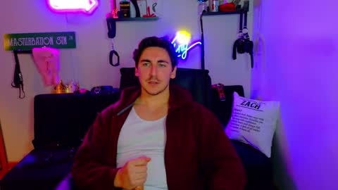 Zach Rhyder online show from March 6, 2:30 am