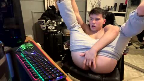 Zachbritboy online show from March 3, 11:35 pm