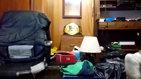 Snapshot of zack_attack35 chatting on November 1, 4:25 am Zack online show from November 1, 4:25 am