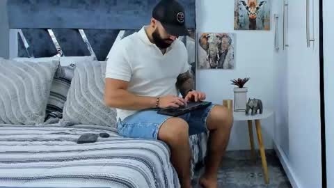 Richard online show from July 8, 12:42 pm