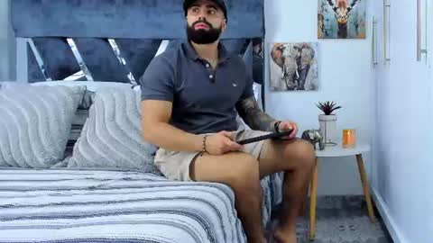 Richard online show from August 4, 1:14 pm