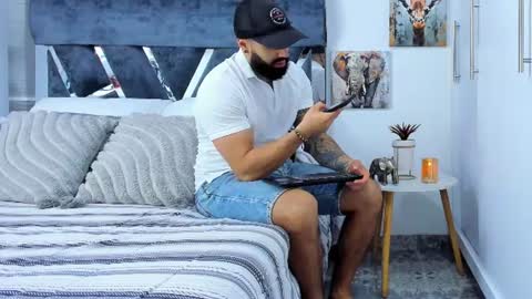 Richard online show from August 5, 1:03 pm