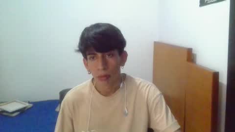 Snapshot of zack_kingg chatting on October 27, 7:07 pm Zack King online show from October 27, 7:07 pm