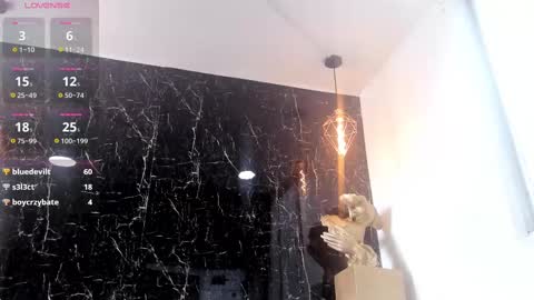 Zack online show from February 24, 6:04 pm