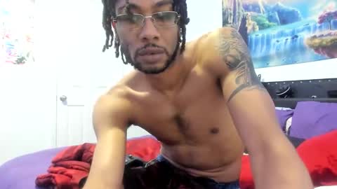 Snapshot of zack_piphermax chatting on June 1, 2:30 pm Zack Pipher online show from June 1, 2:30 pm