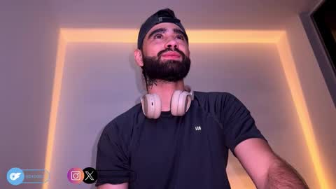 Snapshot of zack_sullivan22 chatting on September 24, 1:53 am zack_sullivan22 online show from September 24, 1:53 am