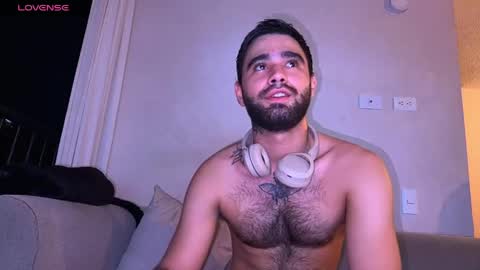Snapshot of zack_sullivan22 chatting on May 15, 10:50 pm zack_sullivan22 online show from May 15, 10:50 pm