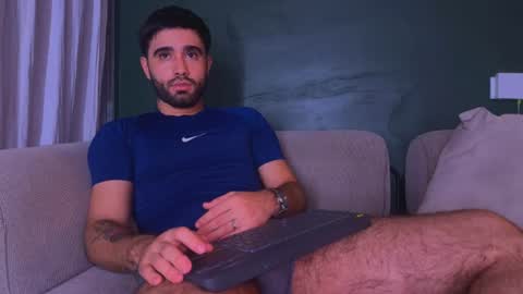 Snapshot of zack_sullivan22 chatting on June 16, 2:47 am zack_sullivan22 online show from June 16, 2:47 am