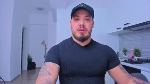 Snapshot of zackconnorsx chatting on February 8, 11:13 pm Zack online show from February 8, 11:13 pm