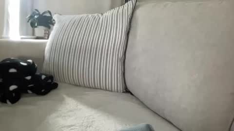 zackfu19 online show from May 4, 10:06 pm