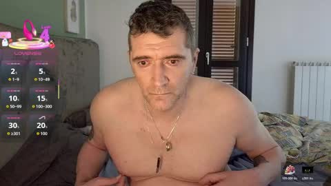 Snapshot of zackhot31 chatting on May 2, 2:55 pm Ivan online show from May 2, 2:55 pm
