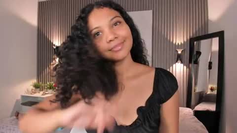 Snapshot of zafiiraa chatting on June 14, 3:41 am zafira online show from June 14, 3:41 am