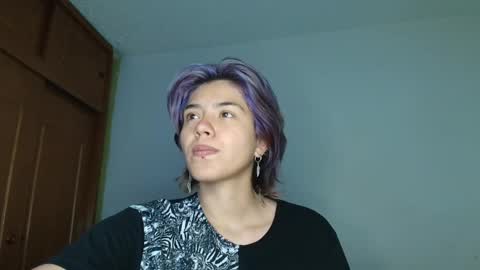 Snapshot of zafira_raven chatting on October 26, 11:20 pm zafira_raven online show from October 26, 11:20 pm