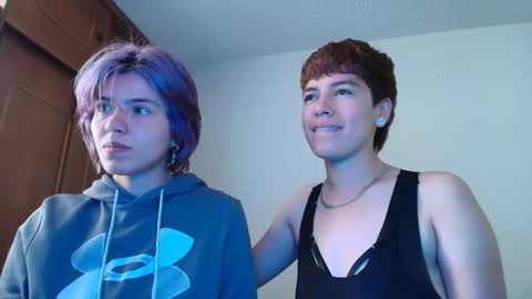 Snapshot of zafira_raven chatting on November 2, 9:06 pm zafira_raven online show from November 2, 9:06 pm