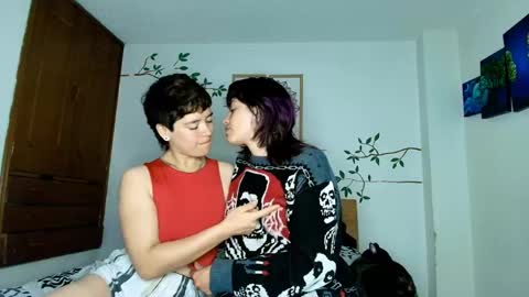zafira_raven online show from June 7, 3:32 am