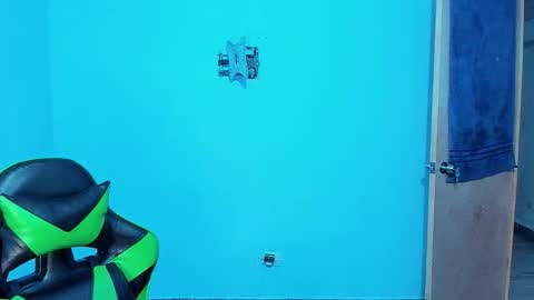 BiG Zafiro online show from February 19, 12:12 pm