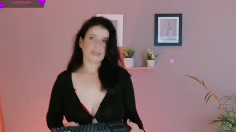 zahramilf online show from March 1, 7:49 pm