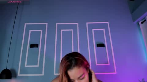 Zaily  online show from December 2, 11:59 am