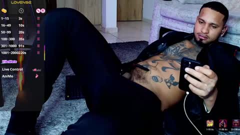 Snapshot of zain_diesel7 chatting on June 10, 1:28 am INSTAGRAM yormanfit7 online show from June 10, 1:28 am