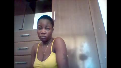 Snapshot of zainxxxx chatting on June 5, 8:53 am zainxxxx online show from June 5, 8:53 am