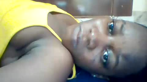 Snapshot of zainxxxx chatting on June 19, 9:24 am zainxxxx online show from June 19, 9:24 am
