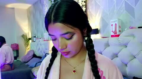 Zaira Bonny online show from June 12, 5:23 pm