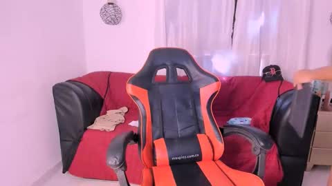 zaira_luxee online show from October 19, 2:07 pm