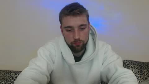Snapshot of zakonezach chatting on December 14, 7:14 pm zakonezach online show from December 14, 7:14 pm