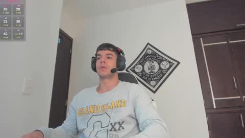 Snapshot of zamir_scott chatting on October 3, 9:01 pm zamir online show from October 3, 9:01 pm