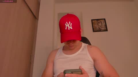 Snapshot of zamir_scott chatting on July 8, 12:26 am zamir online show from July 8, 12:26 am