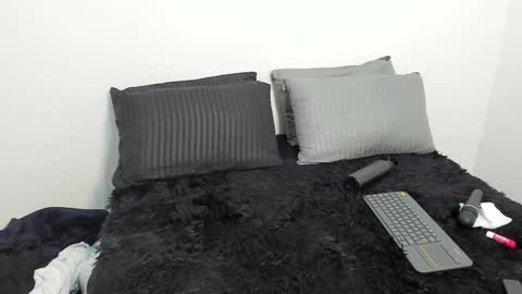 Snapshot of zammii69 chatting on December 13, 8:15 pm zammii69 online show from December 13, 8:15 pm