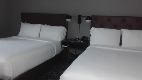 Snapshot of zamoraedii1994 chatting on December 6, 4:36 am Edii online show from December 6, 4:36 am