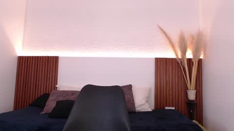 Snapshot of zander_2120 chatting on January 19, 1:12 pm Zander online show from January 19, 1:12 pm