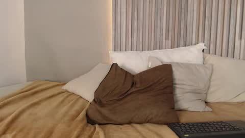 Snapshot of zander_2120 chatting on January 30, 6:00 pm Zander online show from January 30, 6:00 pm