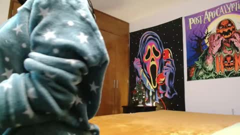 Snapshot of zandra6ghal chatting on December 15, 5:44 am zandra6ghal online show from December 15, 5:44 am